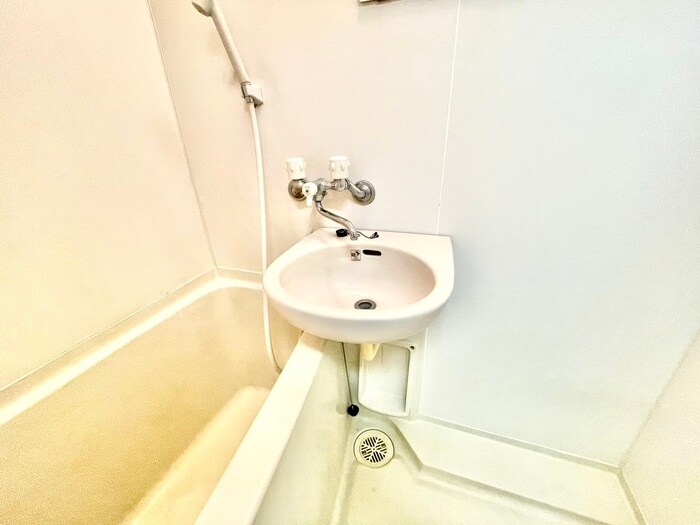 物件内観写真17　(洗面)