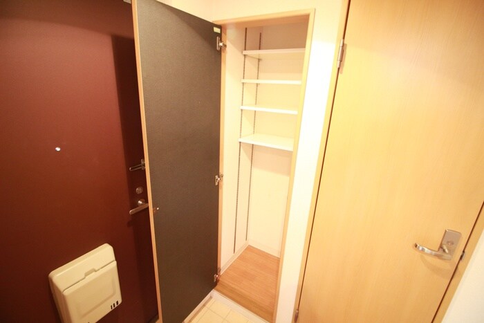 物件内観写真20　(靴箱)