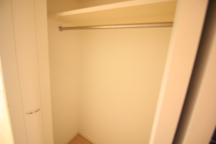 物件内観写真17　(収納)