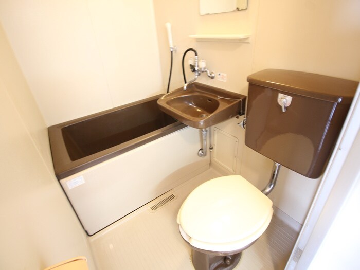 物件内観写真10　(バス／シャワールーム等)