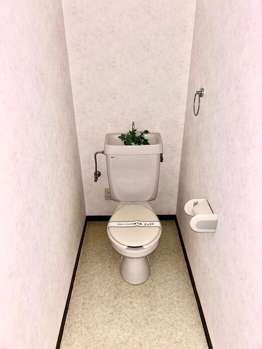 物件内観写真13　(トイレ)