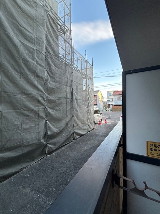 物件内観写真18　(室内からの展望)