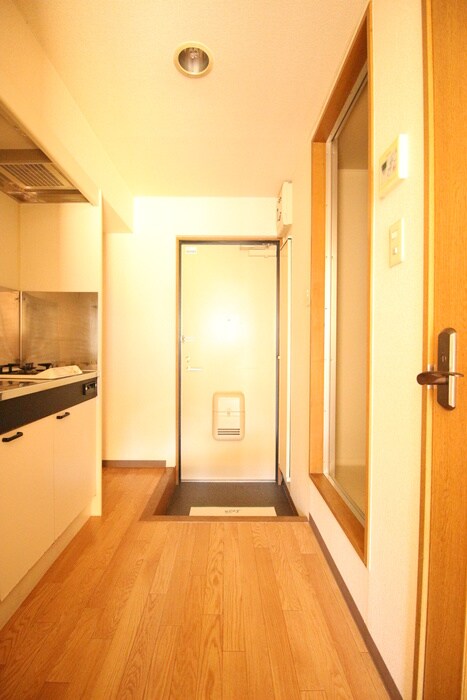 物件内観写真20　(廊下)