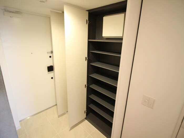 物件内観写真19　(靴箱)
