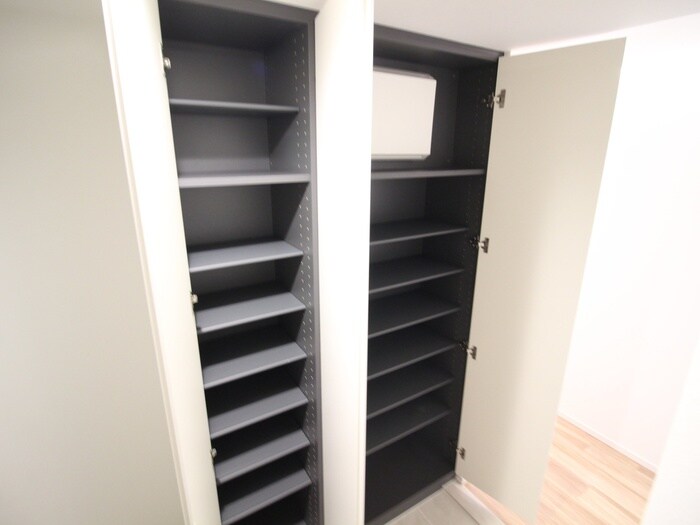 物件内観写真19　(靴箱)