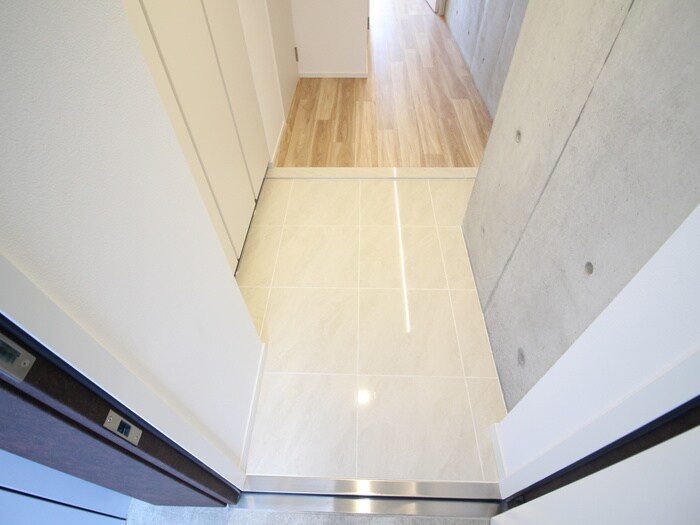 物件内観写真20　(玄関)