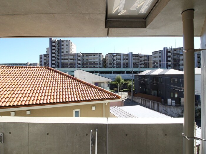 物件内観写真22　(室内からの展望)