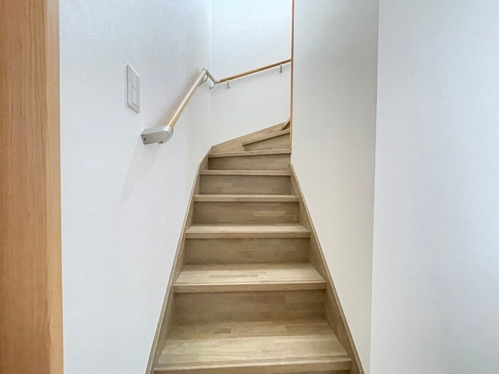 物件内観写真19　(廊下)