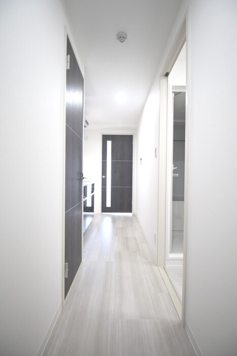 物件内観写真18　(廊下)