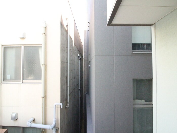 物件内観写真18　(室内からの展望)