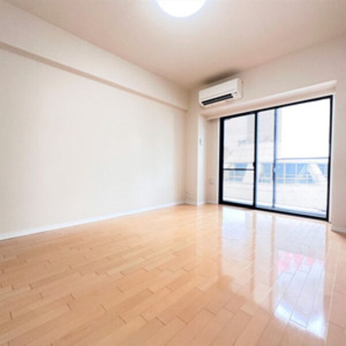 物件内観写真4　(居室)