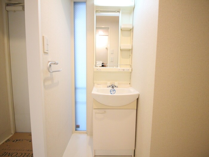 物件内観写真10　(洗面)