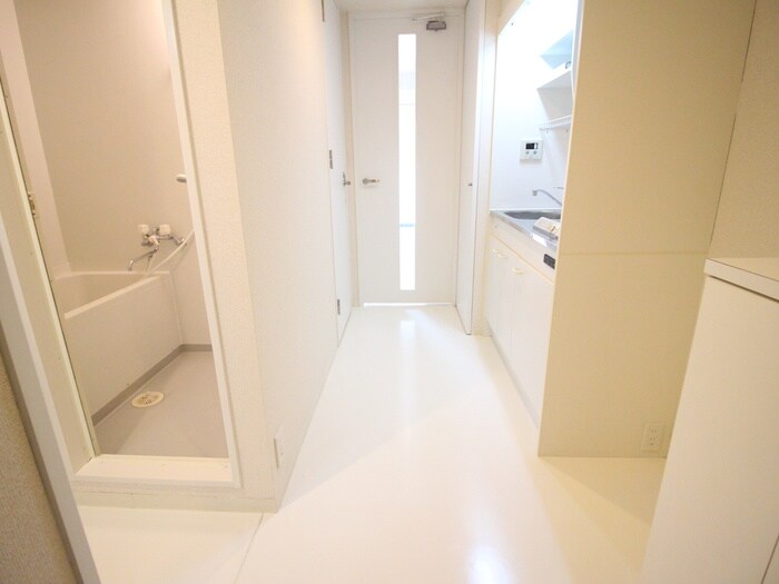 物件内観写真19　(廊下)