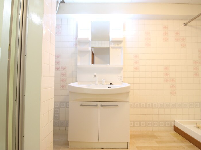 物件内観写真11　(洗面)