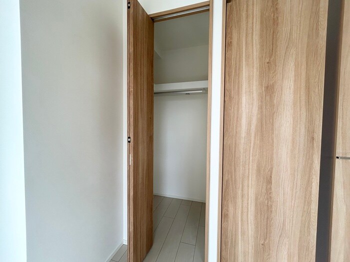 物件内観写真13　(収納)