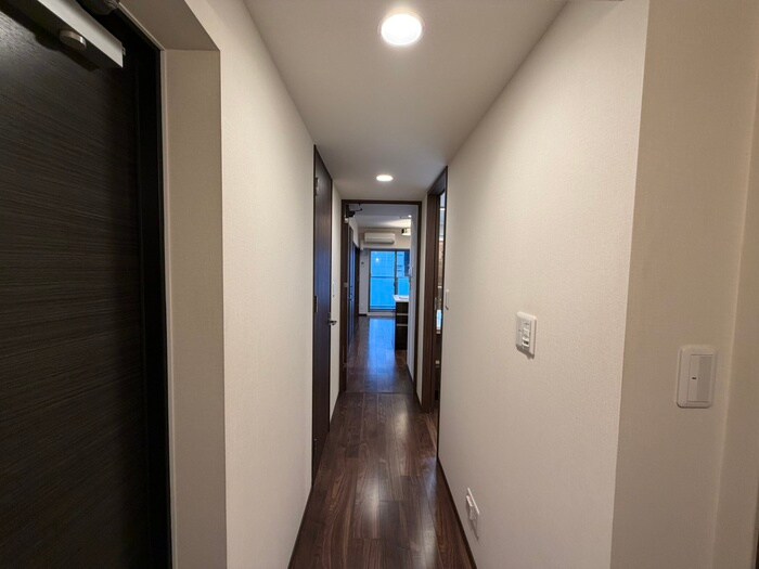 物件内観写真22　(廊下)