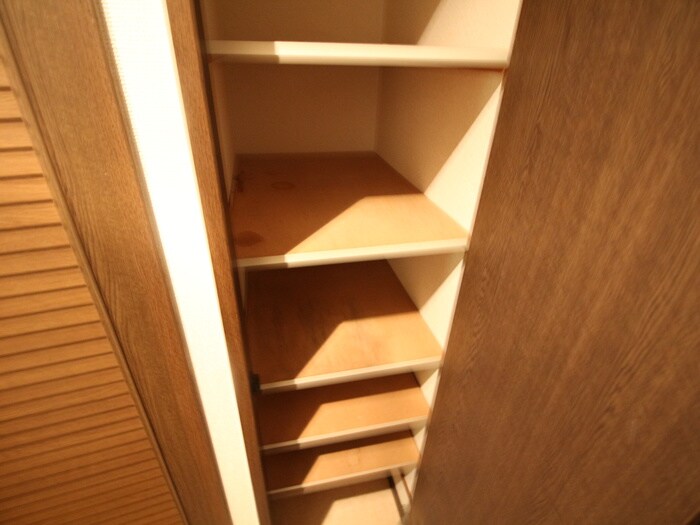 物件内観写真17　(靴箱)