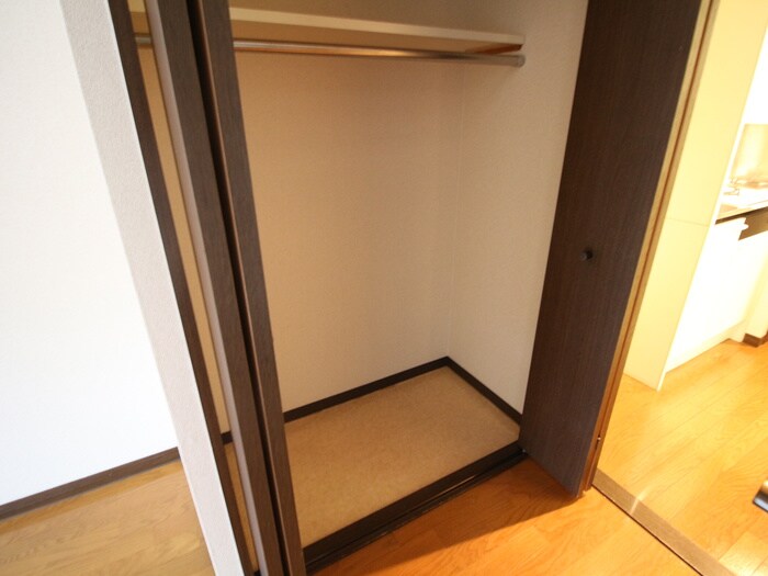 物件内観写真18　(収納)