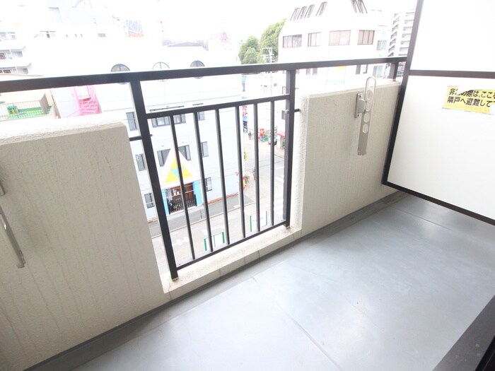 物件内観写真18　(ベランダ・バルコニー)