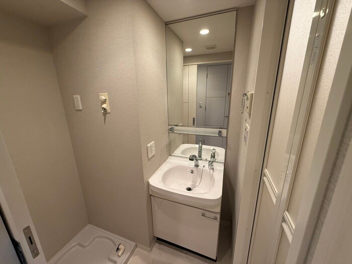 物件内観写真13　(洗面)