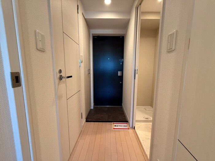 物件内観写真20　(廊下)
