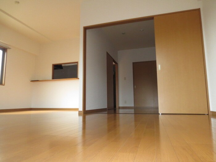 物件内観写真11　(居室)