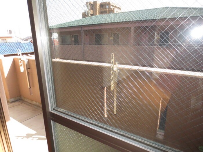 物件内観写真13　(ベランダ・バルコニー)