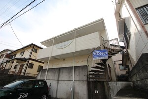 リリーハイツ外観写真