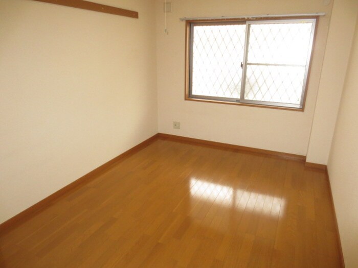 物件内観写真13　(居室)