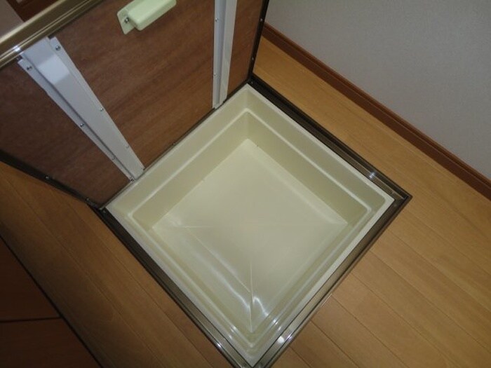 物件内観写真9　(収納)