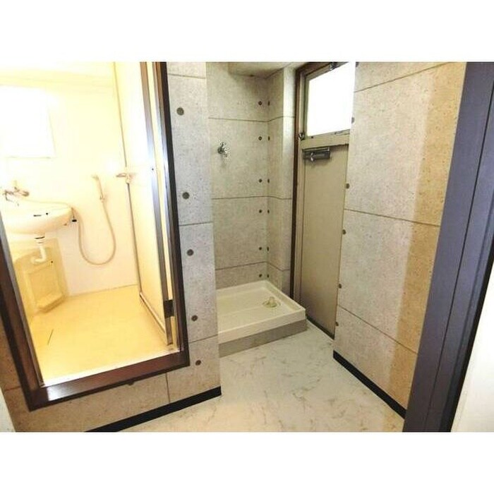 物件内観写真10　(洗面)