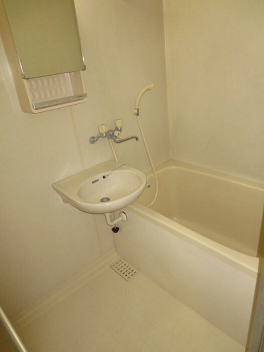 物件内観写真9　(バス／シャワールーム等)