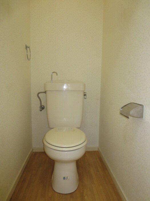 物件内観写真11　(トイレ)