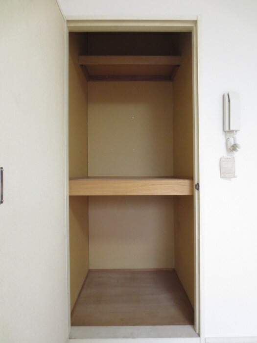 物件内観写真14　(収納)