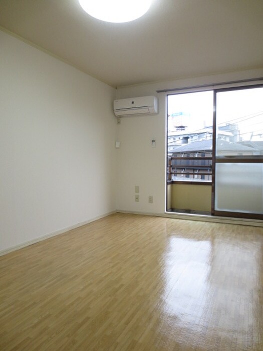 物件内観写真15　(居室)