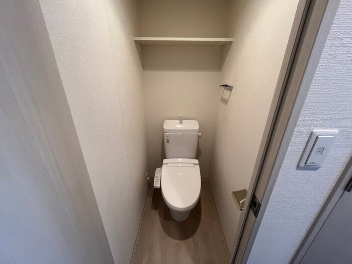 物件内観写真14　(トイレ)