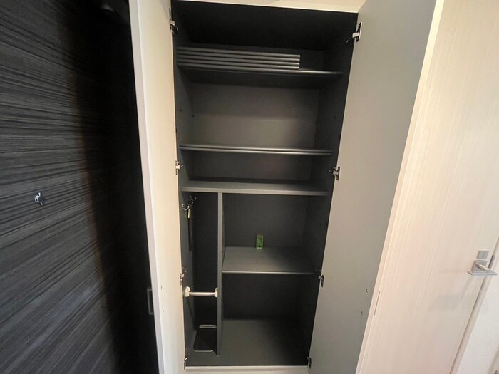 物件内観写真15　(靴箱)