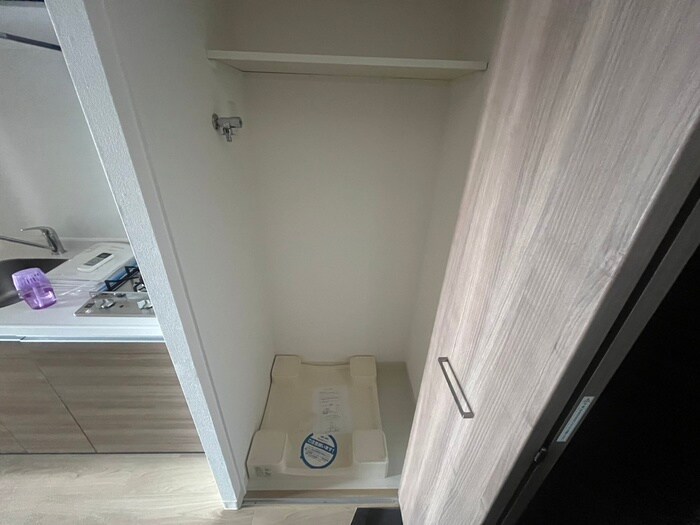 物件内観写真17　(洗濯機置場)