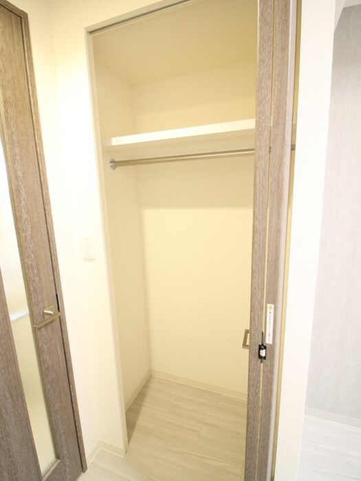 物件内観写真13　(収納)