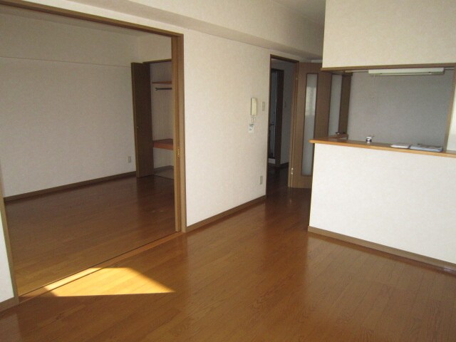 物件内観写真10　(居室)