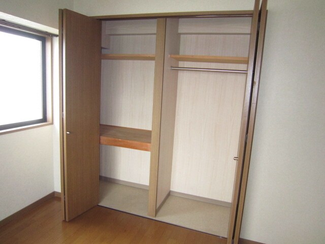 物件内観写真14　(収納)