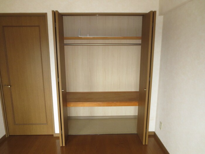 物件内観写真15　(収納)