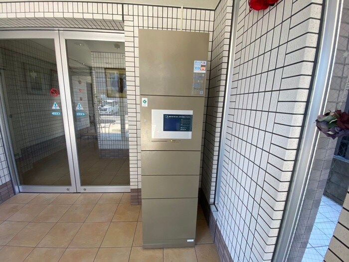 物件外観写真6　(建物設備)