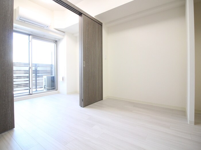 物件内観写真11　(居室)