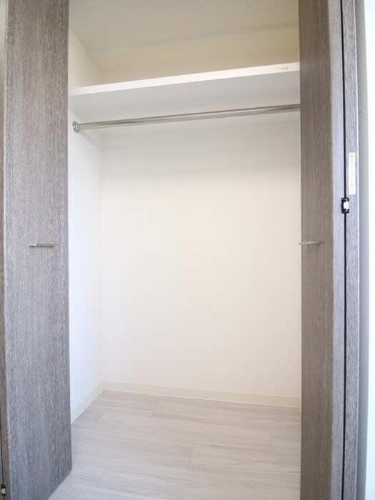 物件内観写真13　(収納)