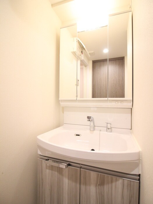 物件内観写真17　(洗面)