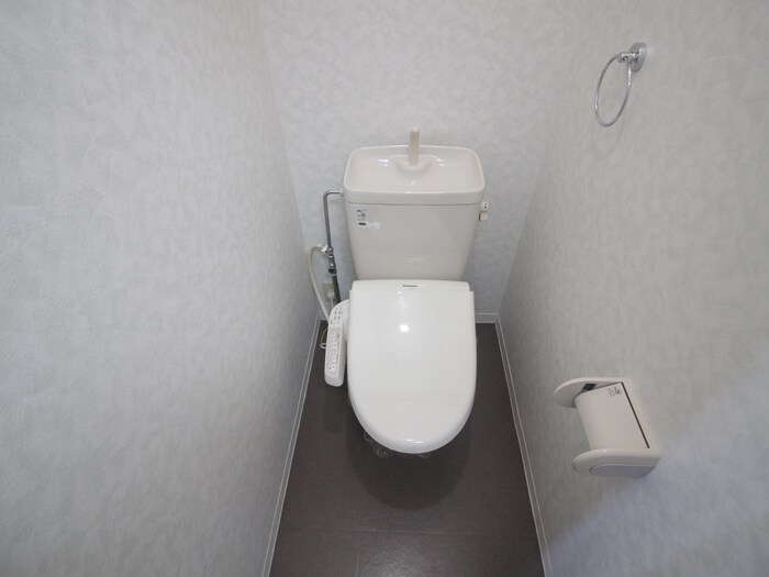 物件内観写真16　(トイレ)