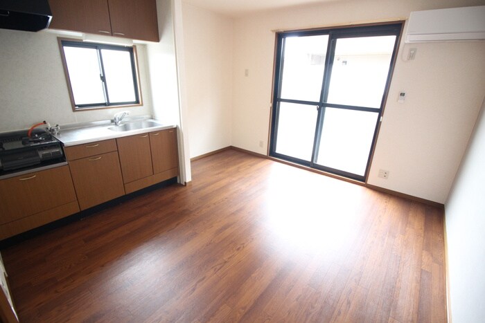 物件内観写真7　(居室)