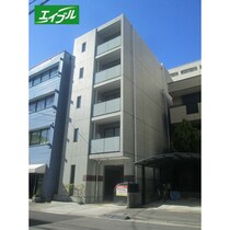 ディオール名駅の外観写真