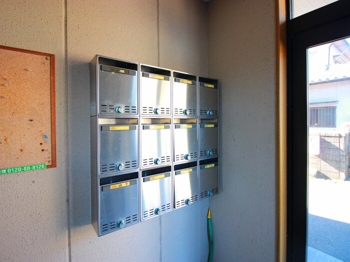 物件外観写真5　(建物設備)